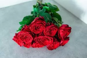 Охапака роз в Хабаровске